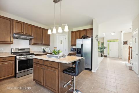 352 Shadow Hill Dr, Elgin, IL 60124 photo 7