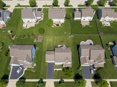 352 Shadow Hill Dr, Elgin, IL 60124 photo 24