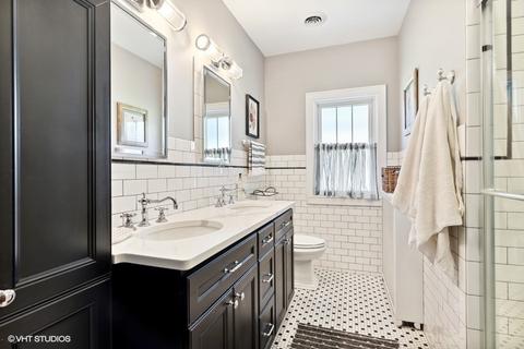 516 Webford Ave, Des Plaines, IL 60016 photo 8