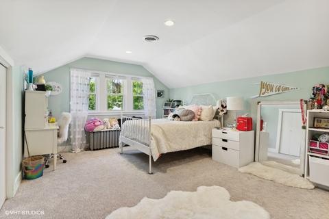 516 Webford Ave, Des Plaines, IL 60016 photo 9