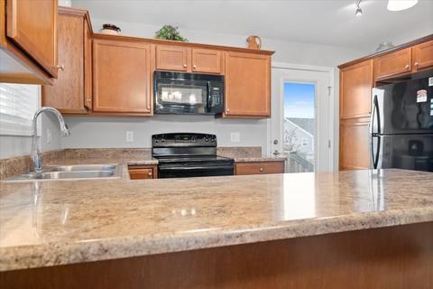 2909 Conlor Dr, Bloomington, IL 61704 photo 8