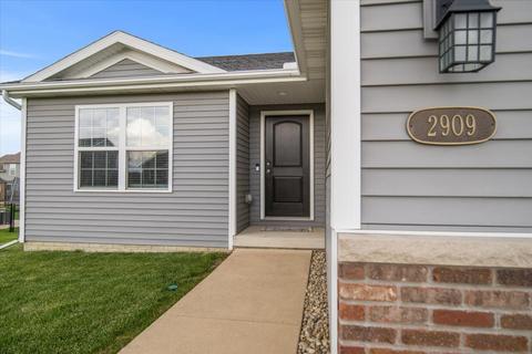2909 Conlor Dr, Bloomington, IL 61704 photo 2