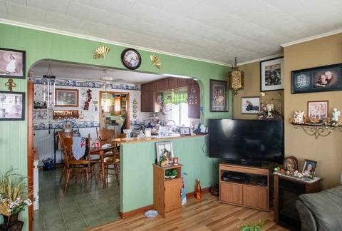210 Logan St, Georgetown, IL 61846 photo 6