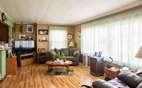210 Logan St, Georgetown, IL 61846 photo 4