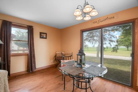 108 N Lincoln St, Philo, IL 61864 photo 6