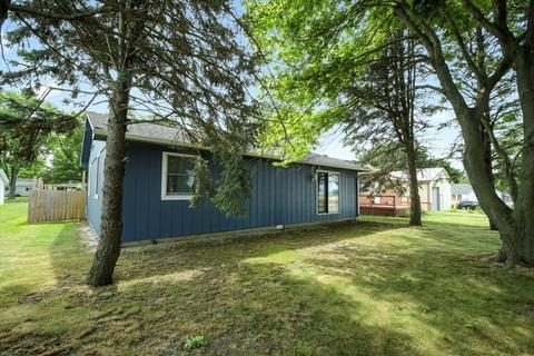 108 N Lincoln St, Philo, IL 61864 photo 3