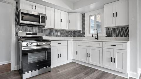 613 E 144th Pl, Dolton, IL 60419 photo 8