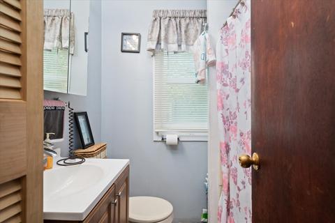 830 N View St, Aurora, IL 60506 photo 12