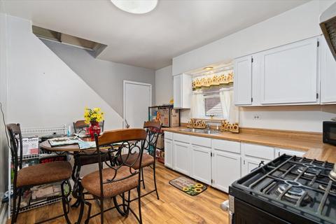 830 N View St, Aurora, IL 60506 photo 7