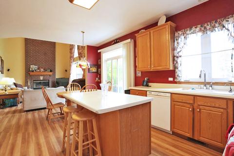 1220 Tunbridge Trl, Algonquin, IL 60102 photo 16