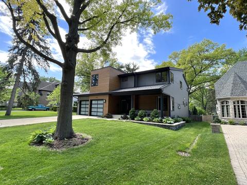 705 N Wright St, Naperville, IL 60563 photo 3