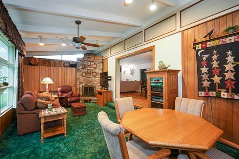 414 N Wheaton Ave, Wheaton, IL 60187 photo 13