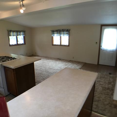 211 Locust St, Campus, IL 60920 photo 6