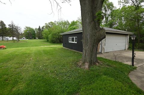 549 Home Ave, Itasca, IL 60143 photo 2