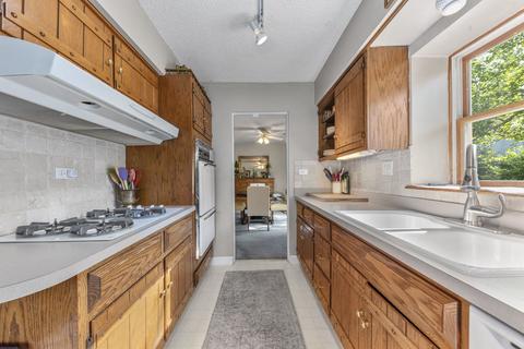 936 Aurora Way, Wheaton, IL 60189 photo 7