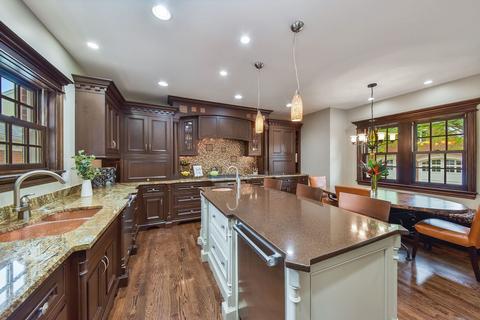 1105 N Washington St, Wheaton, IL 60187 photo 15