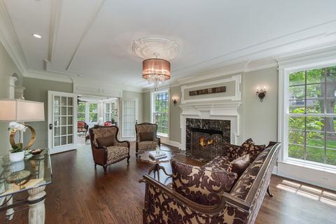 1105 N Washington St, Wheaton, IL 60187 photo 6