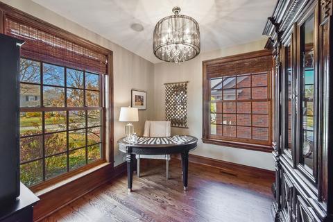 1105 N Washington St, Wheaton, IL 60187 photo 20