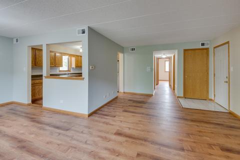 13434 E Circle Dr #403, Crestwood, IL 60445 photo 8