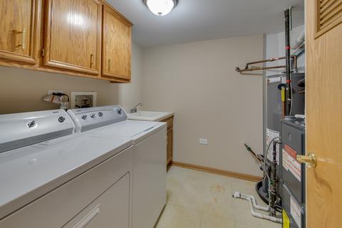 13434 E Circle Dr #403, Crestwood, IL 60445 photo 18