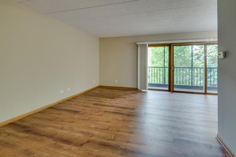 13434 E Circle Dr #403, Crestwood, IL 60445 photo 3