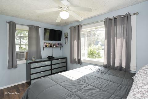 10 N835 Maple St, Elgin, IL 60123 photo 8