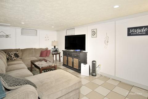 10 N835 Maple St, Elgin, IL 60123 photo 11