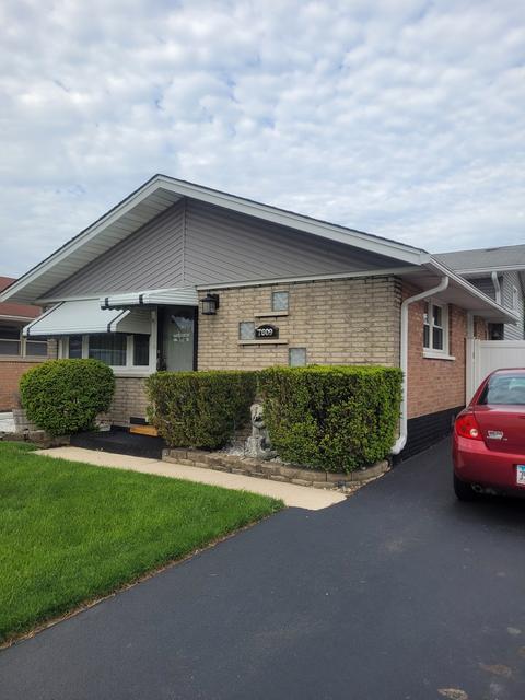 7609 Lorel Ave, Burbank, IL 60459 photo 2