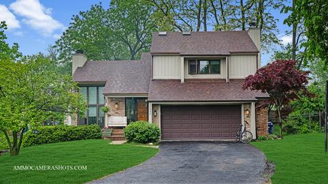 1845 Hickory Ln, Wheaton, IL 60187 photo 1