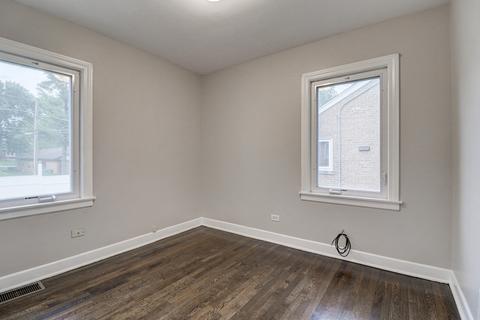 229 S Forest Ave, Hillside, IL 60162 photo 9