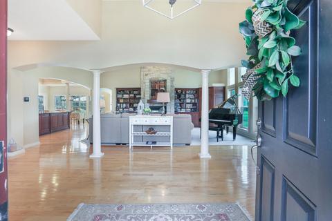 2183 Wagon Trail Rd, White Heath, IL 61884 photo 19