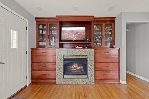 12 S Joyce Ln, Addison, IL 60101 photo 5