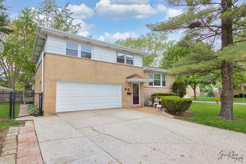 1301 Marcy Ln, Wheeling, IL 60090 photo 2