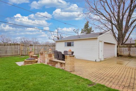 196 W Norman Ln, Wheeling, IL 60090 photo 38