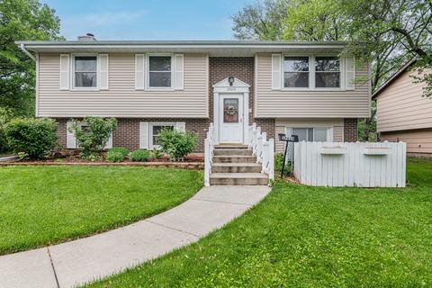 2503 Birch Ln, Rolling Meadows, IL 60008 photo 2