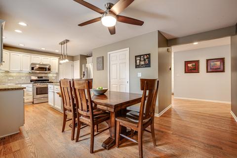 1213 Meadow Dr, Algonquin, IL 60102 photo 6