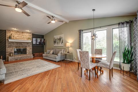 1213 Meadow Dr, Algonquin, IL 60102 photo 11
