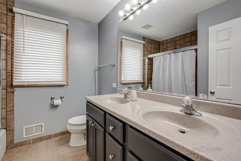 1213 Meadow Dr, Algonquin, IL 60102 photo 22
