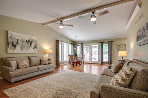 1213 Meadow Dr, Algonquin, IL 60102 photo 14