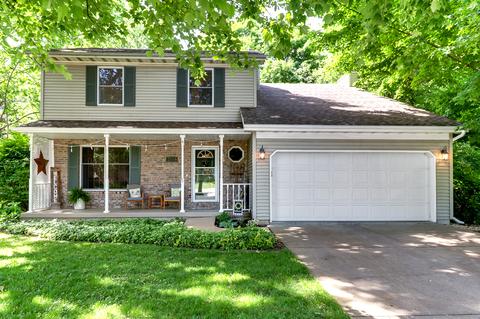 2708 Persimmon Pl, Bloomington, IL 61701 photo 1