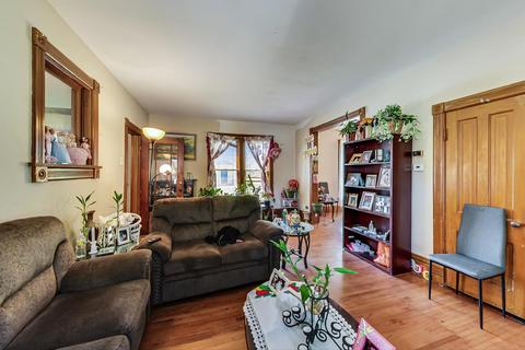 112 Hilton Pl, Elgin, IL 60120 photo 8
