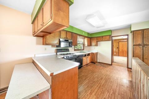 330 N Maple St, Compton, IL 61318 photo 6
