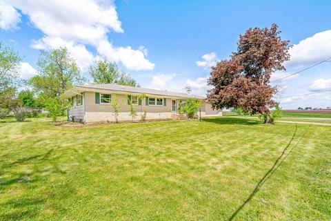 330 N Maple St, Compton, IL 61318 photo 17