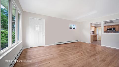 1304 Pershing Ave, Wheaton, IL 60189 photo 9