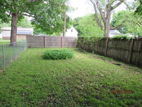 280 E Concord St, Sheldon, IL 60966 photo 25