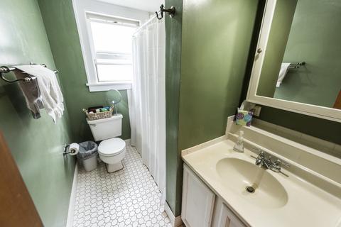 311 E Madison Ave, Wheaton, IL 60187 photo 14