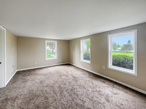 419 N Salisbury, Davis, IL 61019 photo 15