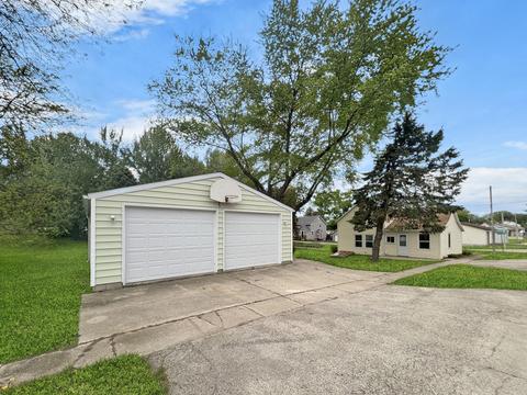 419 N Salisbury, Davis, IL 61019 photo 2