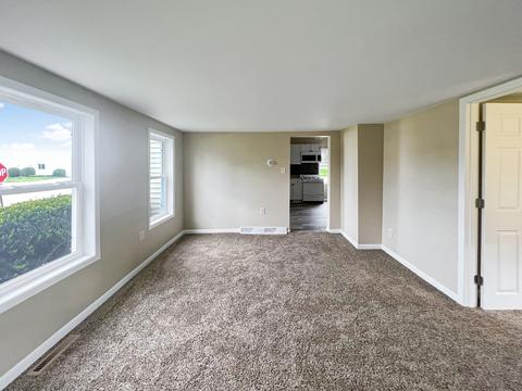 419 N Salisbury, Davis, IL 61019 photo 17