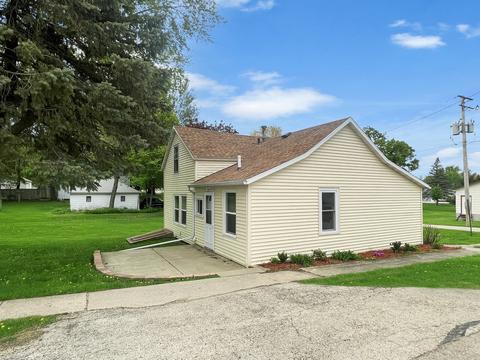 419 N Salisbury, Davis, IL 61019 photo 4